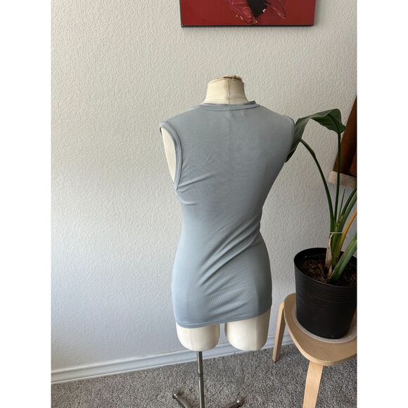 Brunello Cucinelli V-neck tank top - Picture 3 of 4